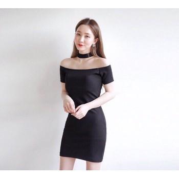 Đầm thun body hở vai choker