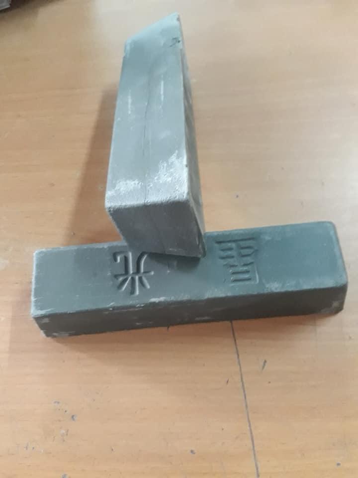 Sáp Xanh Nhạt đánh bóng 910 gam/ cục