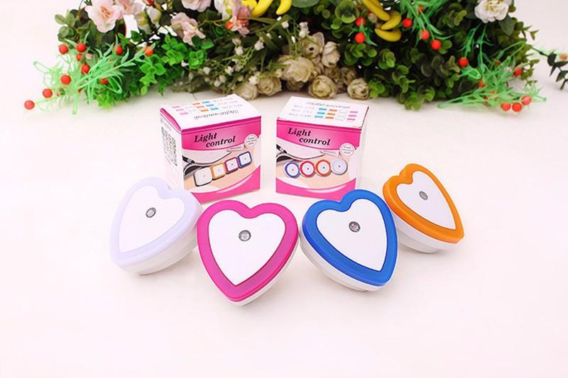 Combo 2 đèn ngủ hình tim cảm ứng thông minh(màu ngẫu nhiên)