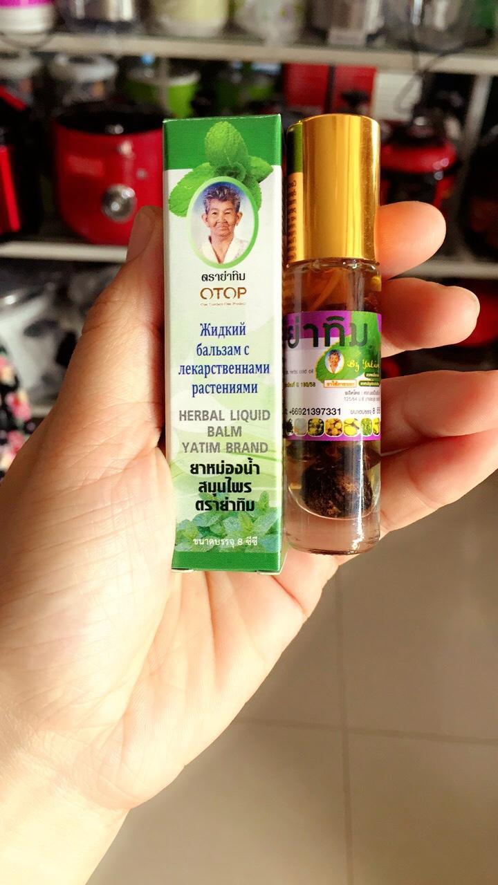 Dầu lăn thảo dược 16 vị Herbal Liquid Balm Yatim Brand 8ml Thái Lan