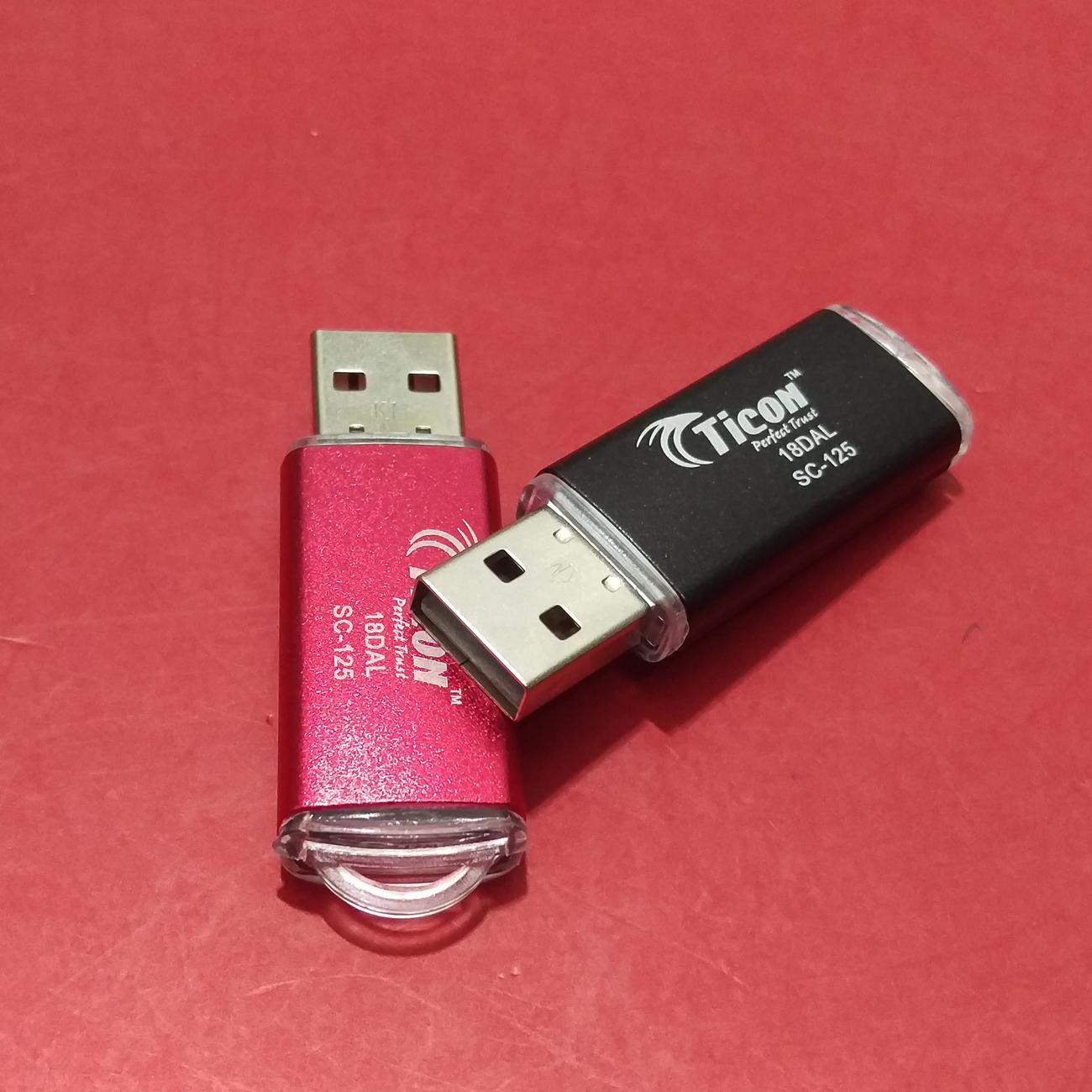 Đầu đọc thẻ nhớ MicroSD