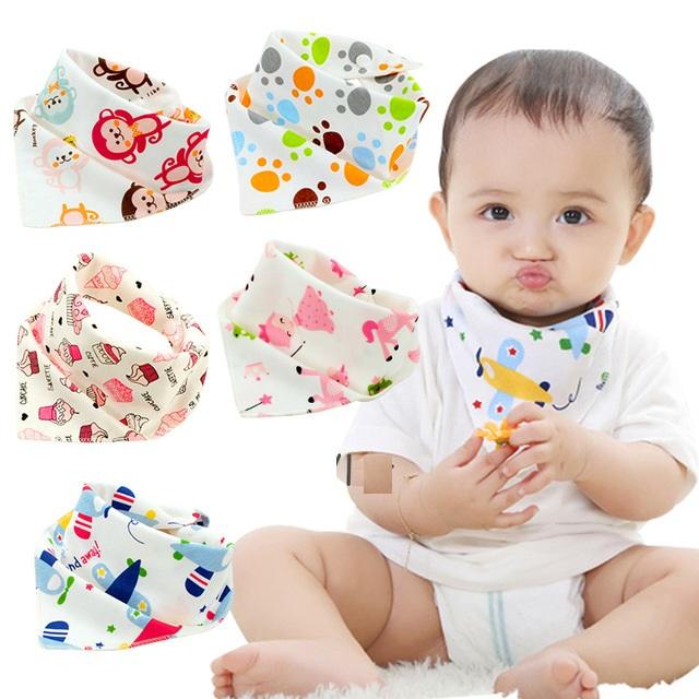 [HCM] Bộ 3 yếm ăn dặm vải cotton 2 lớp cho bé (ngẫu nhiên)