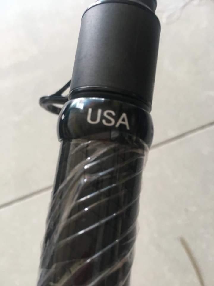 Cần câu lục USA Comando cực chất . Kích thước chính xác của sản phẩm này là: Cần 4m25 ( thế giới cần câu cá ) - Thanh lý hàng tồn - đại hạ giá big sale cực hot