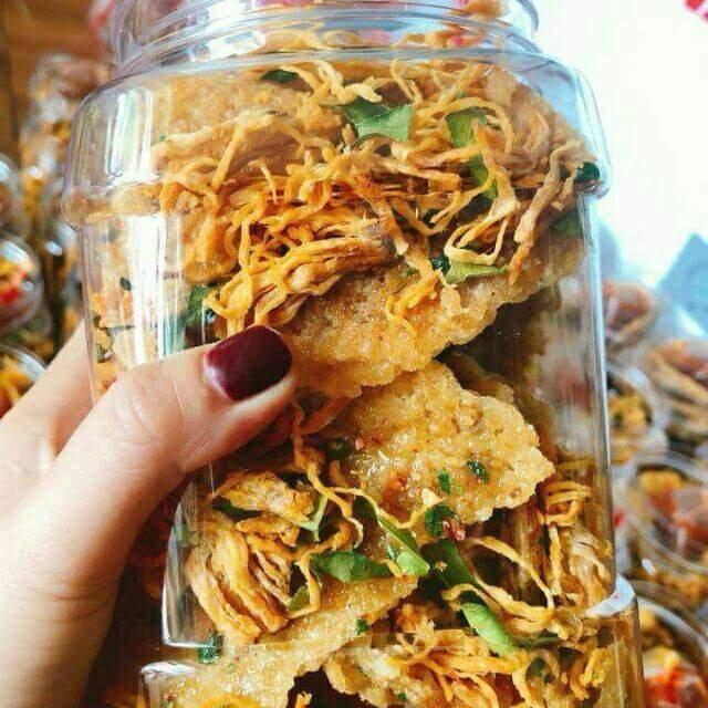 HỦ 500G Cơm cháy lắc khô gà siêu ngon, rẻ, chất lượng, sỉ, dạo, ăn vặt, combo, nhà làm, hot, ăn liền, ăn là ghiền, mứt, tết, nguyên liệu, làm bánh, nấu ăn, khô gà, sấy khô, heo, bò, gà, tôm, cua, cá, mực, trái cây,hit