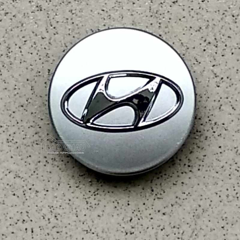 Logo chụp mâm bánh xe Oto (1 cái logo) cho lazang Hun Dai 60mm (Bạc)