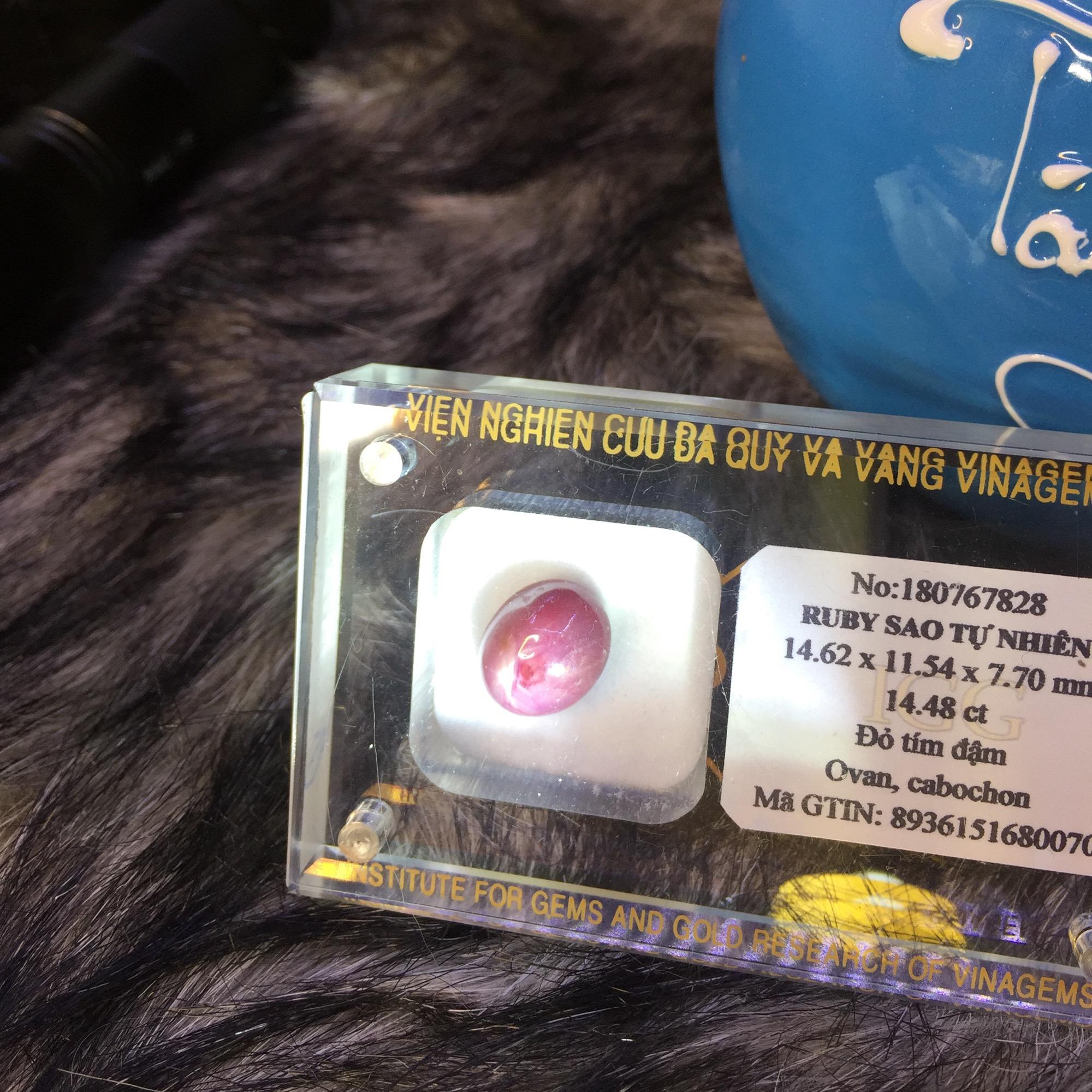Ruby sao tự nhiên đã có giấy kiểm định của nhà nước