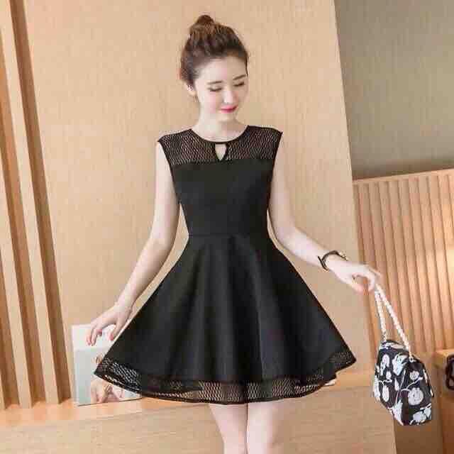 Đầm xoè phối ren cực xinh