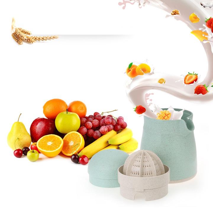 Bình vắt nước cam làm từ thân cây lúa mạch
