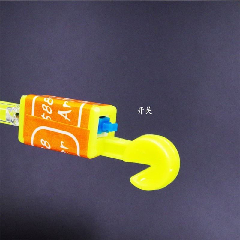 20 chiếc chong chóng xoay có đèn Led bắn bằng dây thun 3