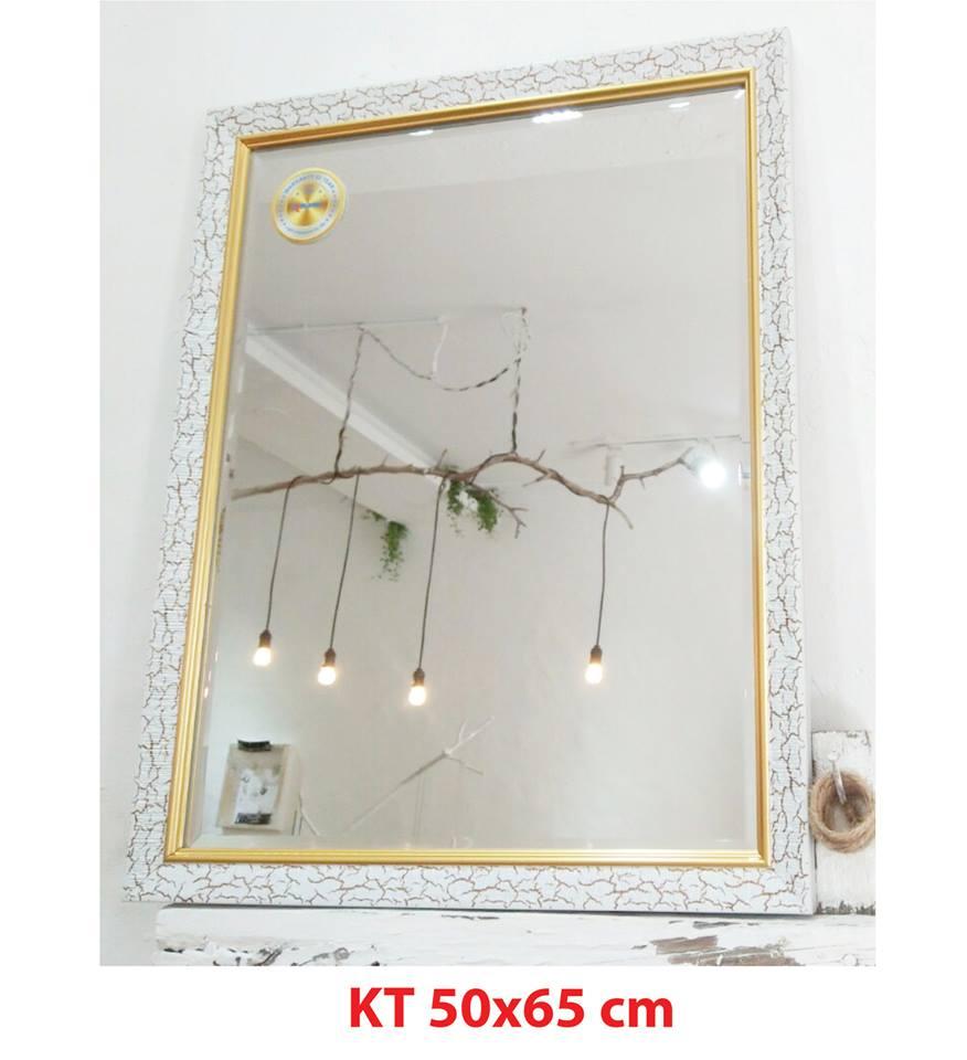 Gương soi khung trắng vân viền KT 50x65 cm