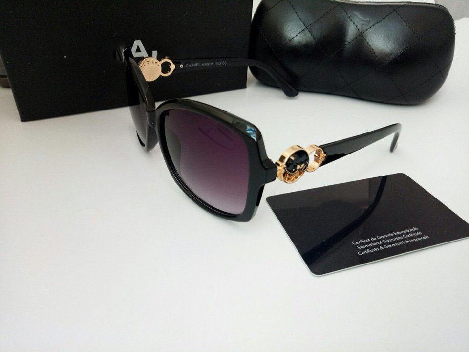 Hình thật hàng thật kính mát nữ có họa tiết độc đáo ngay gọng - Kính mát nữ kính acetate siêu bền thông dụng đảm bảo hài lòng cho các khách hàng khó tính, chống nắng chống chói cực tốt,chống UV400 được giảm giá khủng