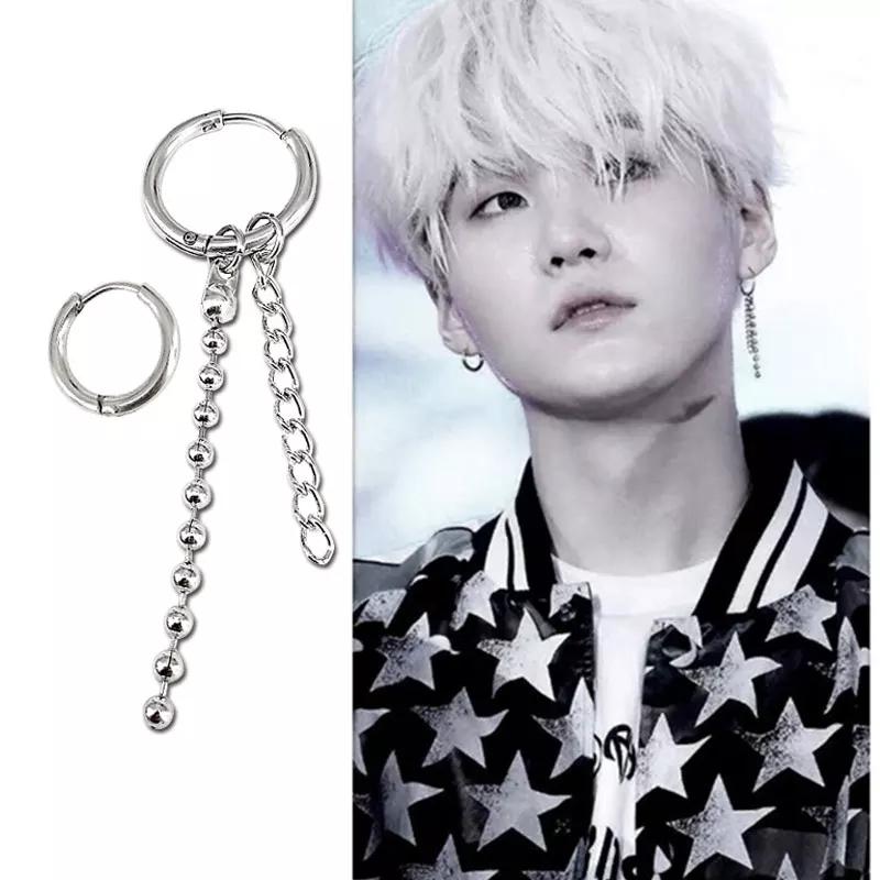 Bông tai của Suga BTS