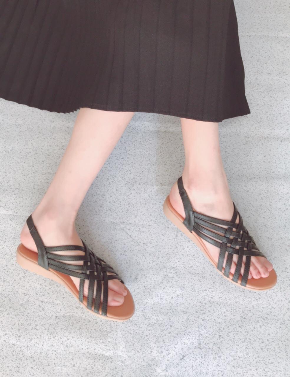 Sandal rọ chéo hở mũi tigish