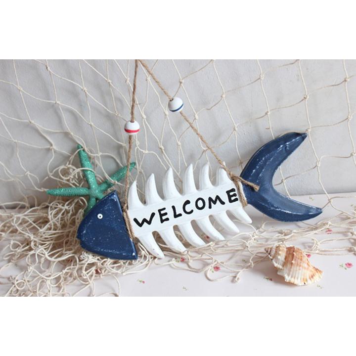 Bảng gỗ treo cửa Welcome xương cá
