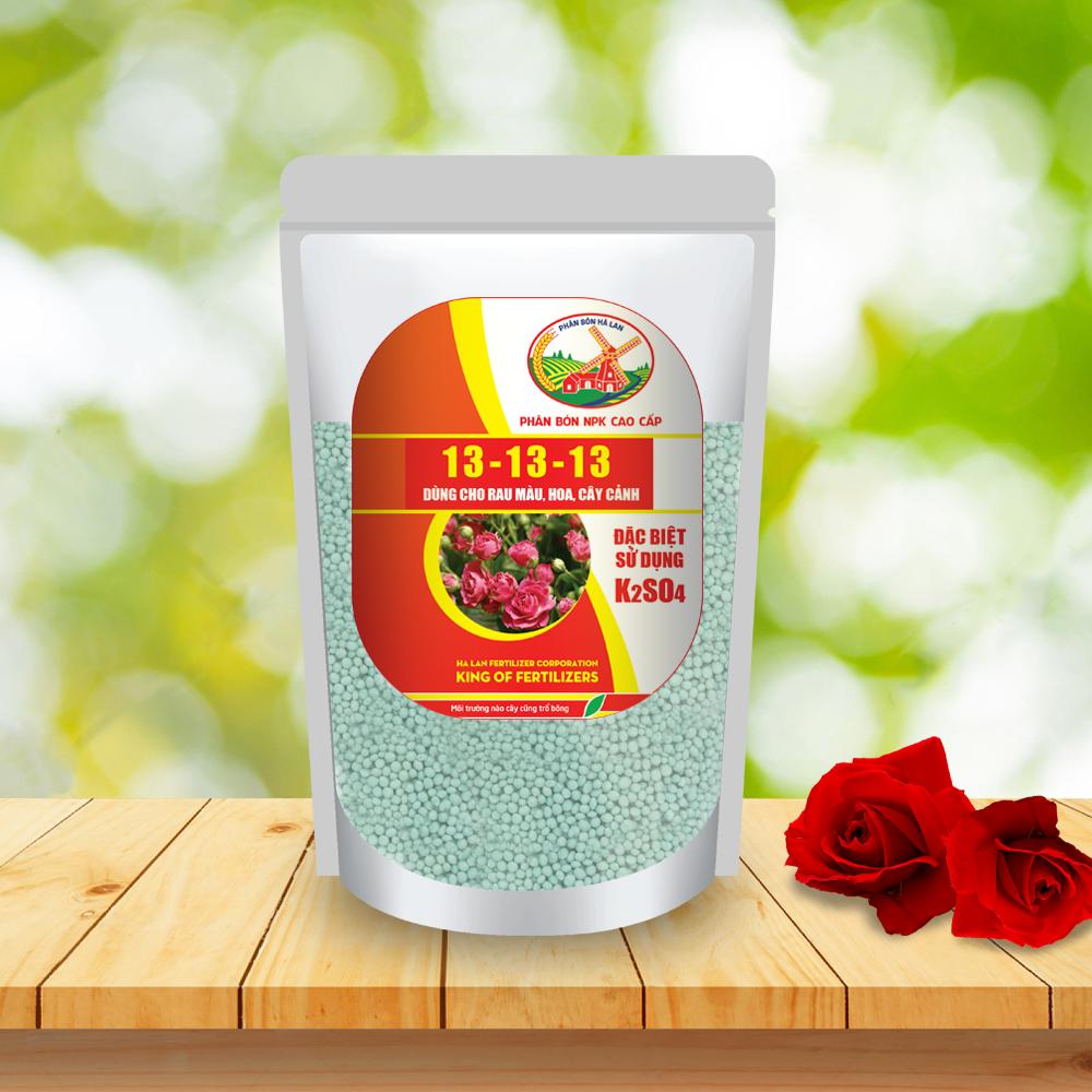 Phân bón NPK Hà Lan 13-13-13 Chuyên dùng cho rau màu, hoa và cây cảnh (1kg)