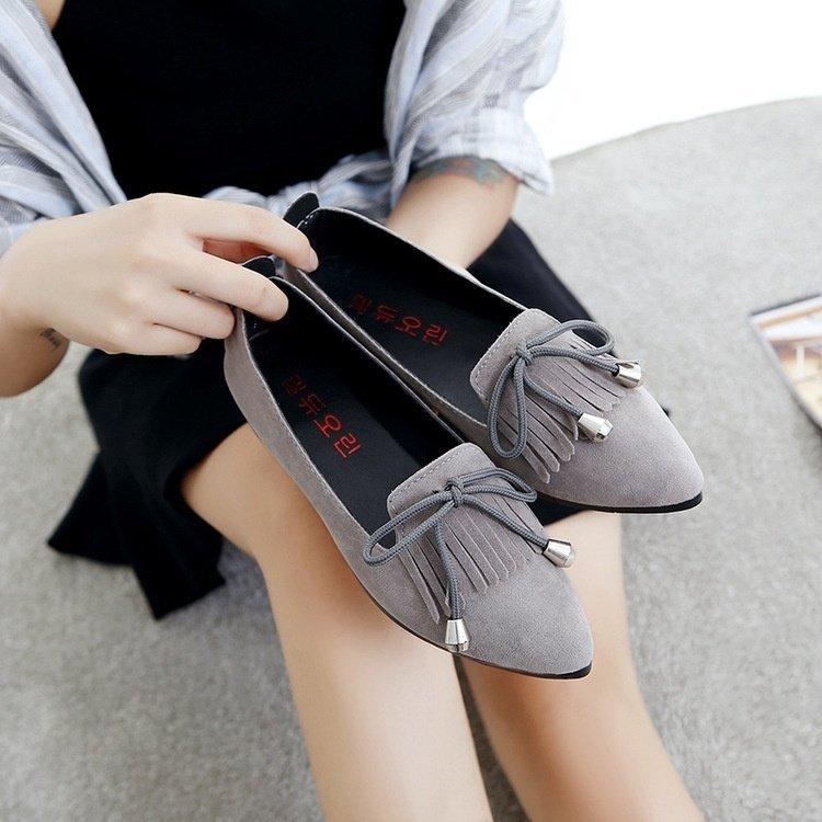 Giày búp bê đế bệt tua rua