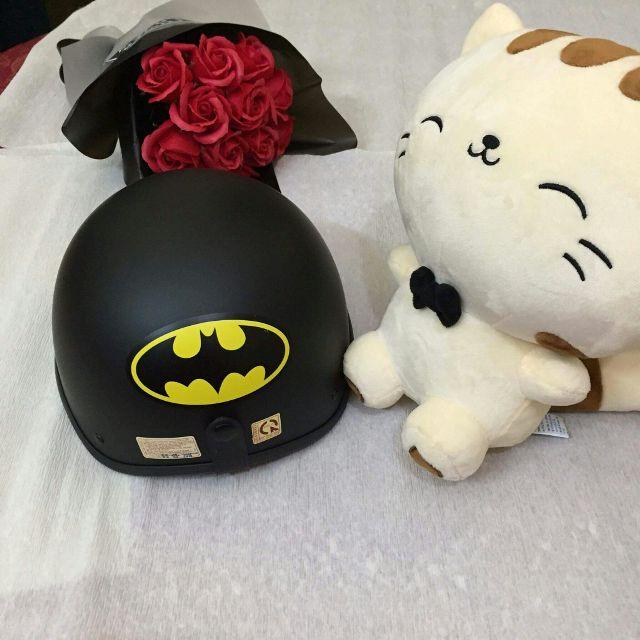 Mũ bảo hiểm batman kèm lưỡi trai - nón bảo hiểm batman kèm lưỡi trai