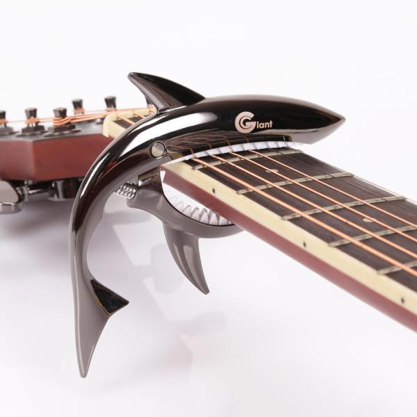 Capo cá mập màu đen loại dài cho đàn Classic và Acoustic tặng pick