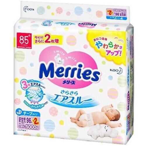 Bỉm Tã Dán Merries Nội Địa Cộng Miếng Size New Born 90+6 (0-5kg) Giảm Cực Khủng Bỉm Tã Dán Merries Nội Địa Cộng Miếng Size New Born 90+6 (0-5kg) Giảm Cực Khủng