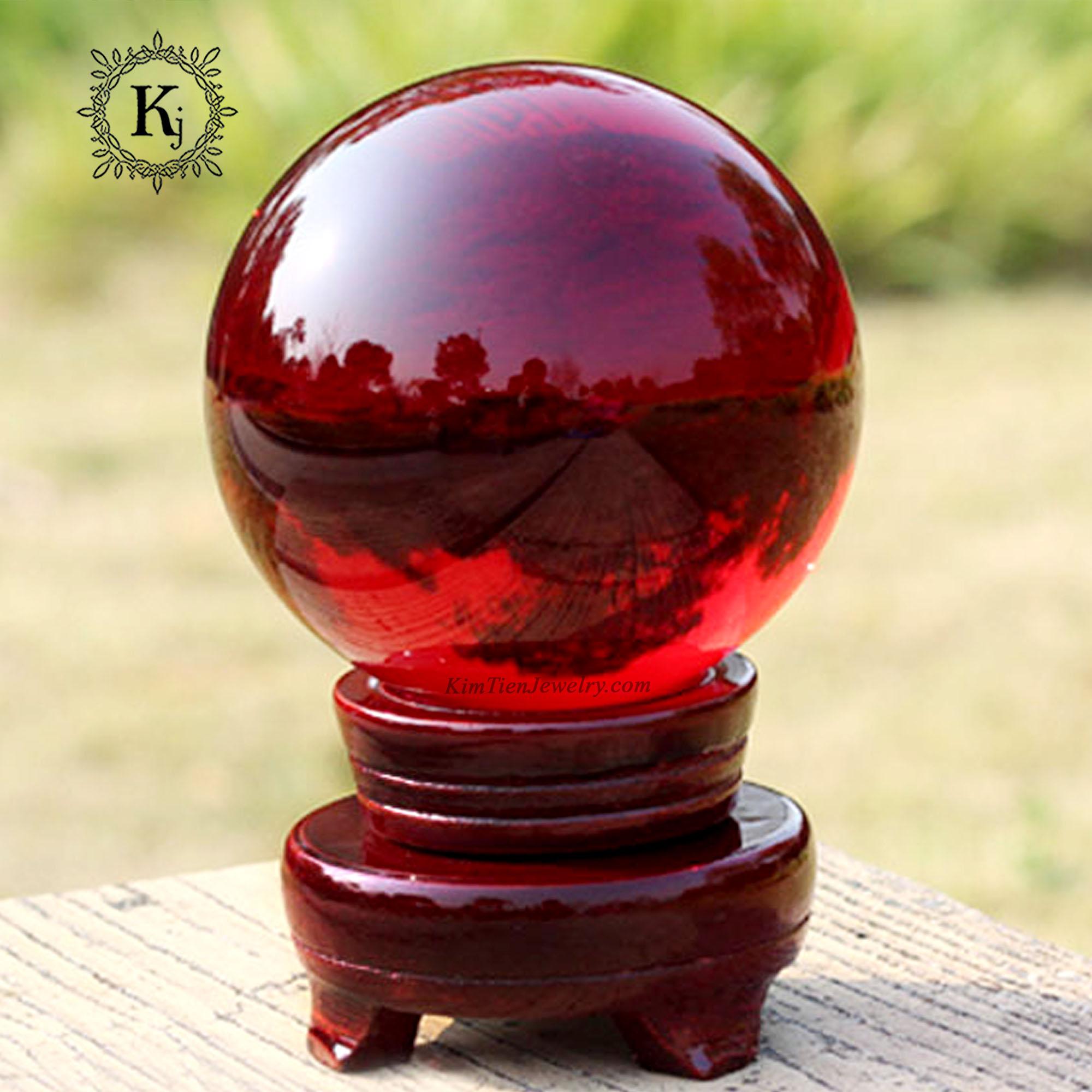 Quả Cầu Phong Thủy Thủy Tinh Đỏ - Xoay Chuyển Thời Vận - Thăng Quan Tiến Chức - Hợp Mệnh Hỏa, Thổ - Tặng Kèm Chân Đế
