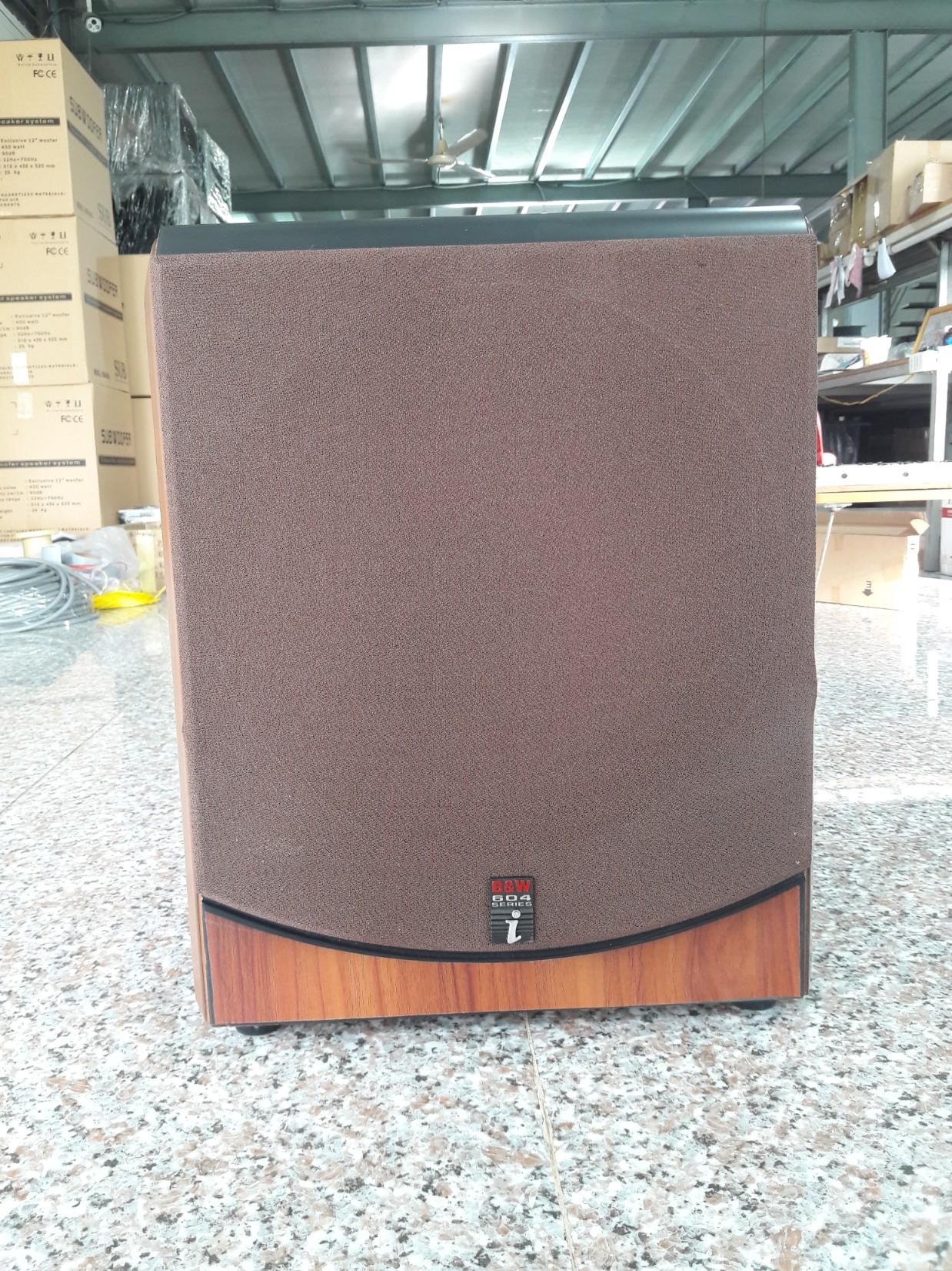 Loa sub siêu trầm bw 604i