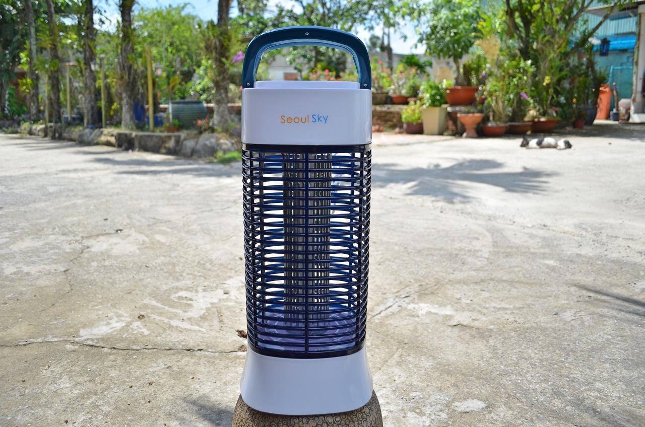 Đèn ngủ và bắt muỗi
