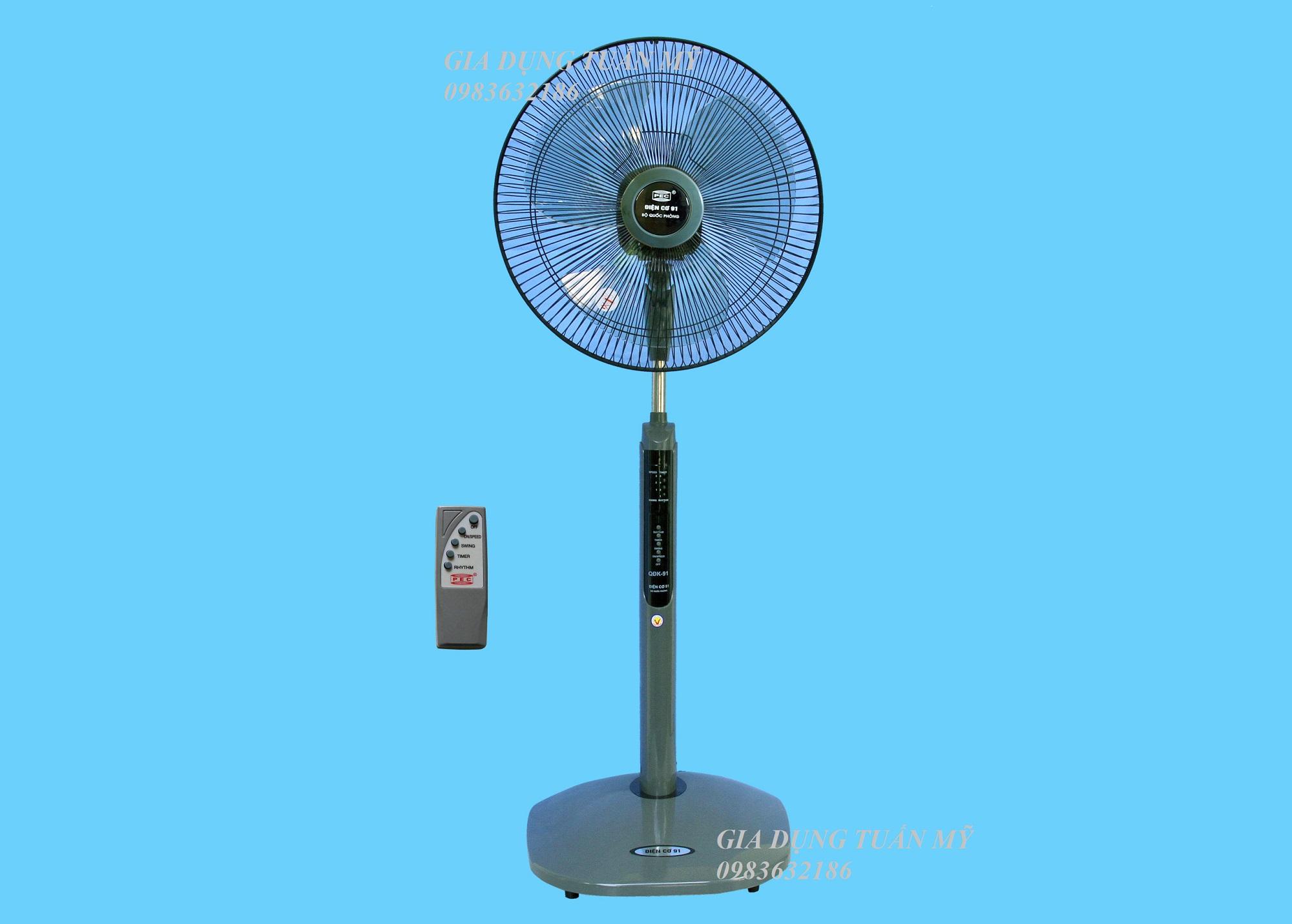 Quạt đứng điều khiển từ xa điện cơ 91 qđk91