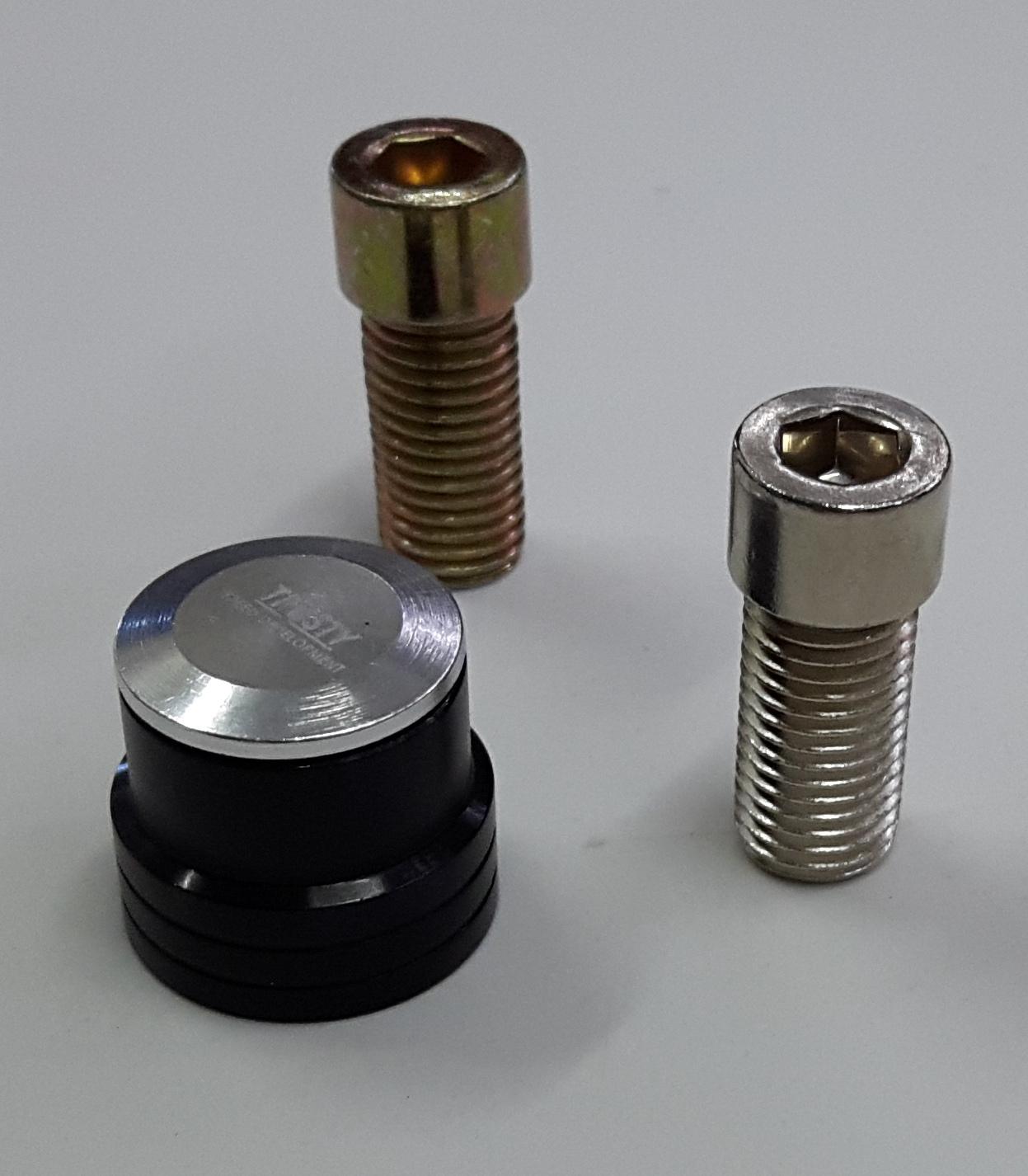 Ốc chân gương, ốc chân kính chiếu hậu - Màu đen - Tặng cặp ốc ren thuận và ren ngược 10mm.