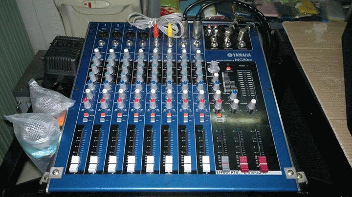 Mixer yamaha mg80fx