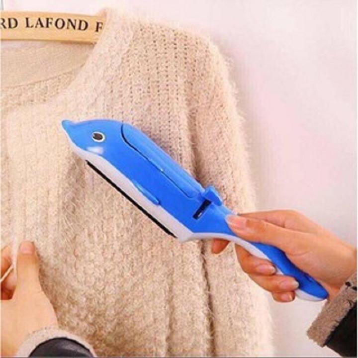Cây hút bụi đa năng quần áo hình cá