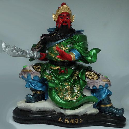 Quan công poly cầm đao PT0116 (cao 35cm)