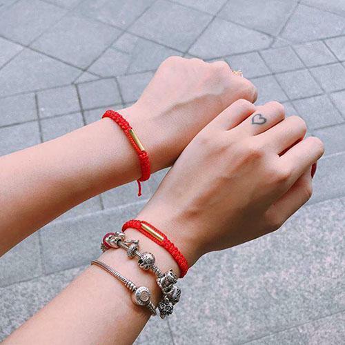 Combo 2 Vòng tay dây chỉ đỏ may mắn từ Thái Lan