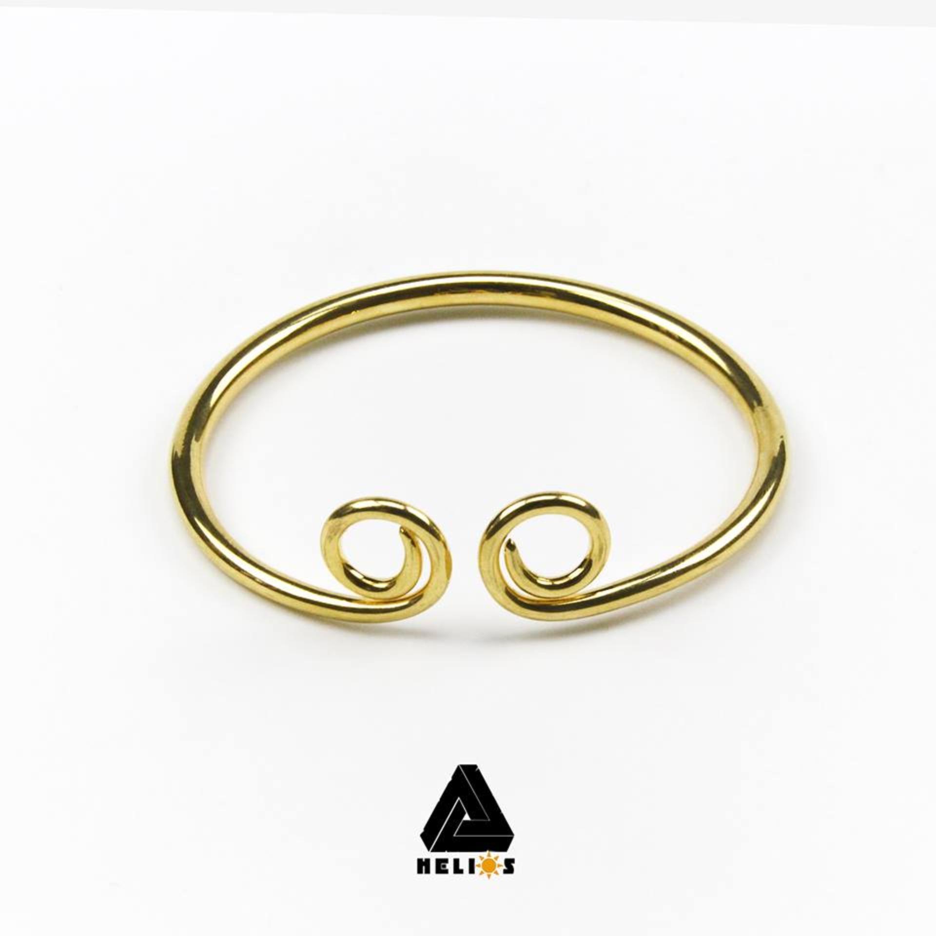 Vòng tay Kim Cô vàng hoa văn cao cấp