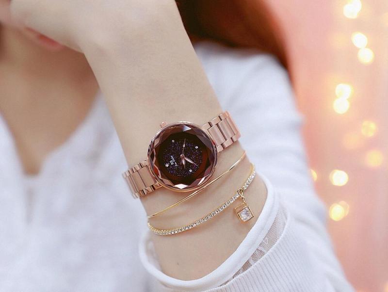Nơi bán Đồng hồ nữ Bee Sister FA1562 mặt kính pha lê kim tuyến cực chất sang trọng