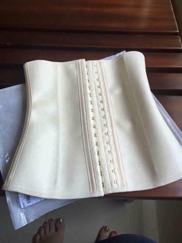 Gen nịt bụng định hình Latex 9 xương thép 3 nấc móc