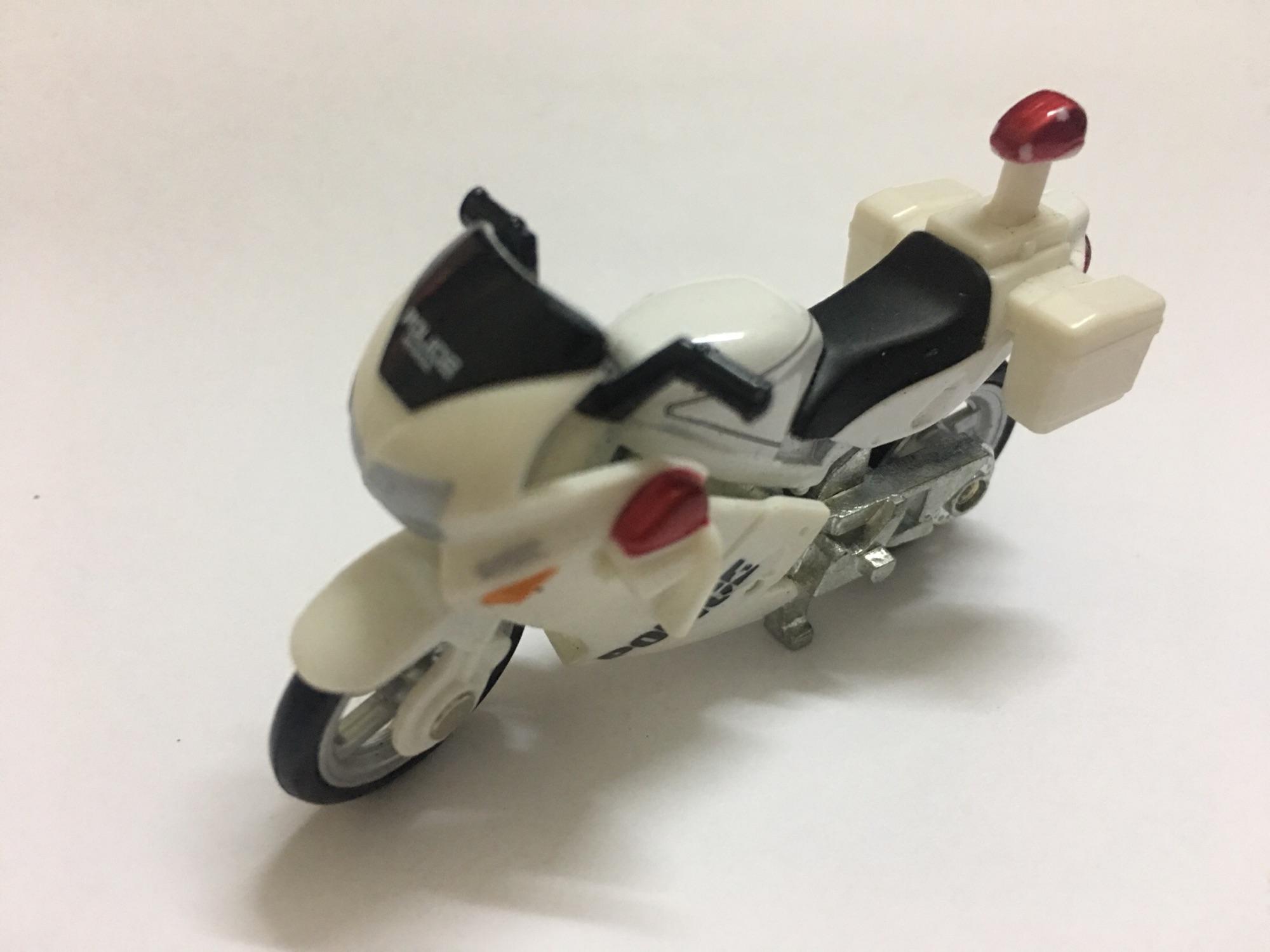 Xe máy mô hình Tomica Honda VFR Cảnh sát Bike