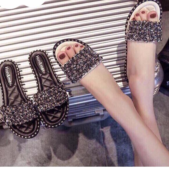 Dép nữ đính đá lấp lánh