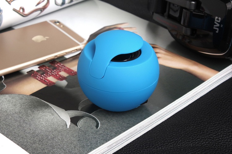Thỏa thích mua sắm - Loa mini hình bóng