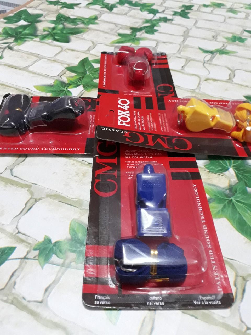 Còi nhựa cao cấp Fox40