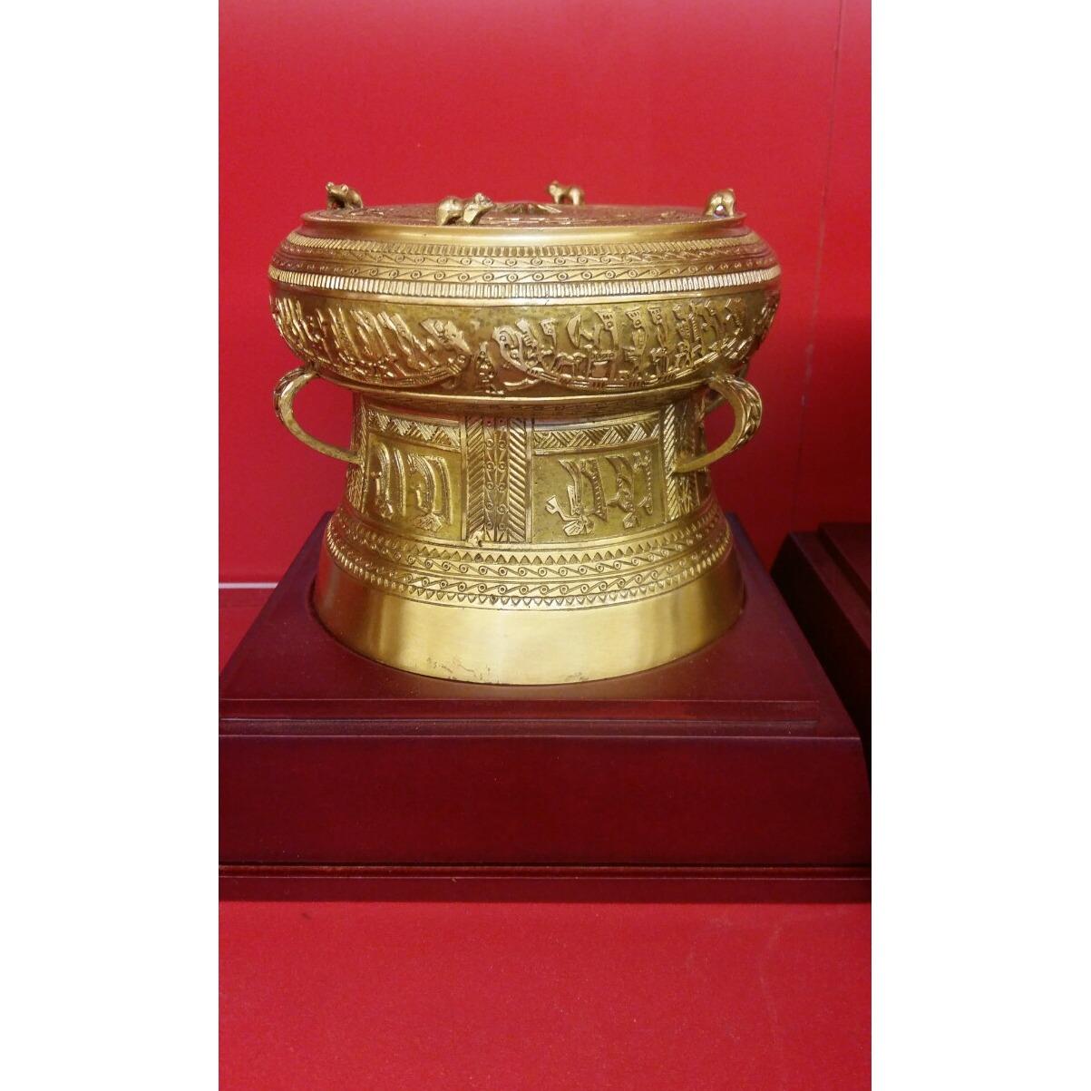 Trống đồng quà tặng ĐK 9cm