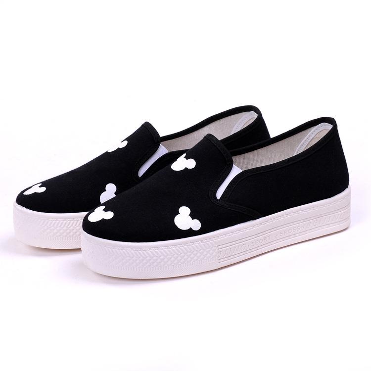 Giày slip on, giày thời trang, giày lười đế độn gấu cute GTTG34