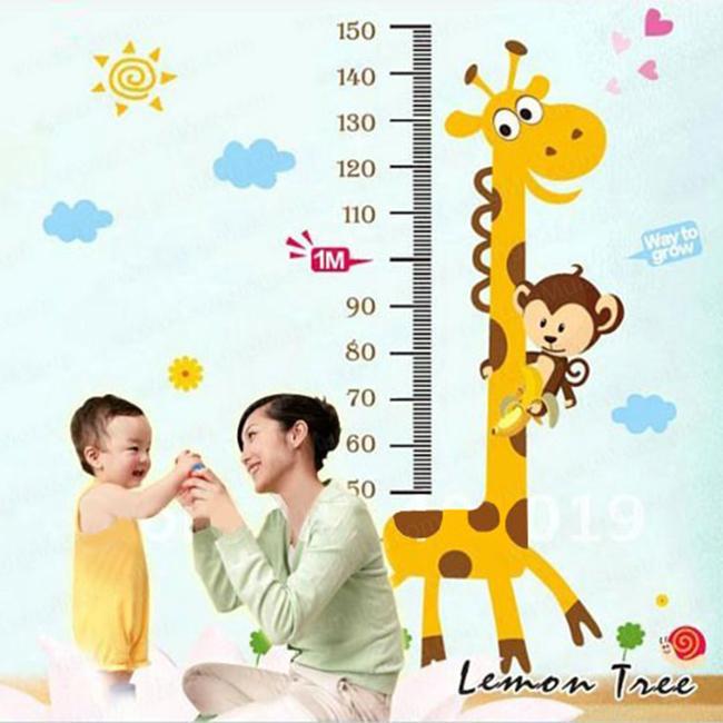 Decal dán tường đo chiều cao hươu bé