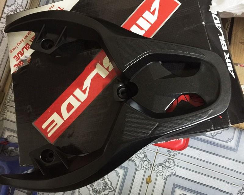 Cảng sau air blade kiểu sh ý cực ngầu