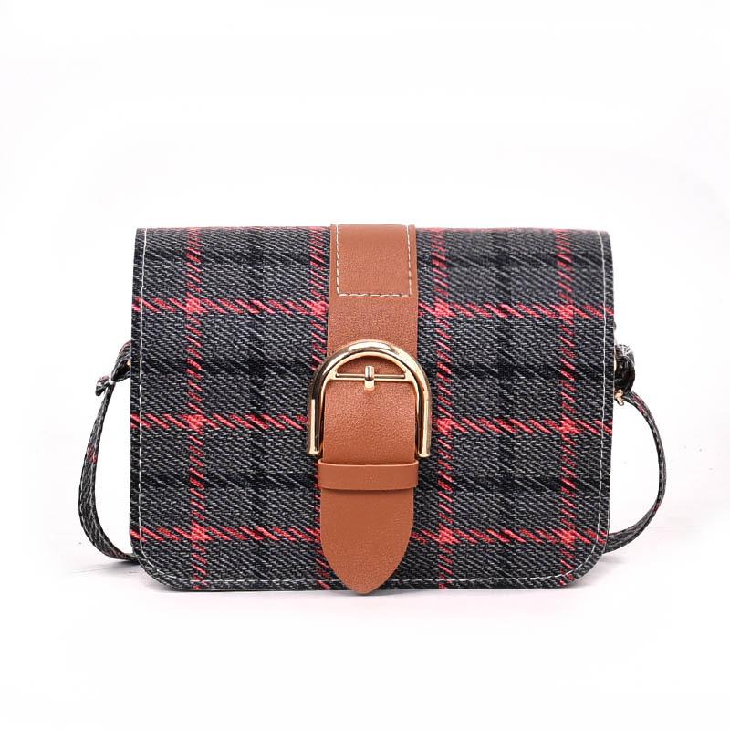 Túi hộp caro đeo chéo mi nhon neo bag