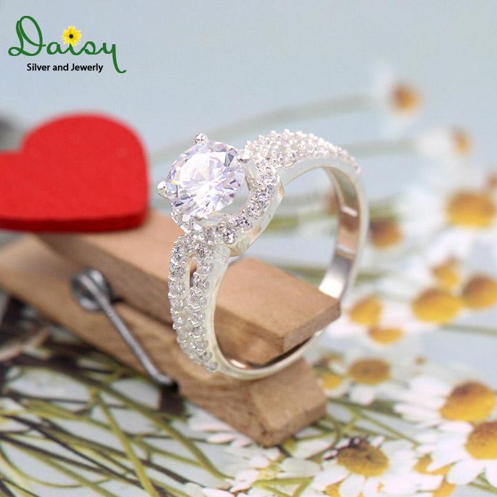Nhẫn bạc nữ đẹp, nhẫn mặt đá nữ, nhẫn đẹp, nhẫn bạc đẹp, nhẫn bạc nữ vô cực đá tròn trắng chất liệu bạc ta thương hiệu daisy jewelry