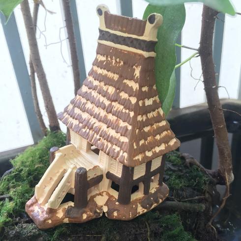 [HCM]Nhà Rông Trang Trí Hồ Cá-Hòn Non Bộ