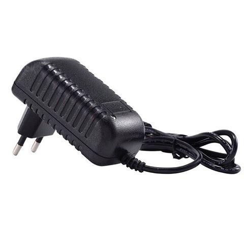 Adapter dc 12v 2a.