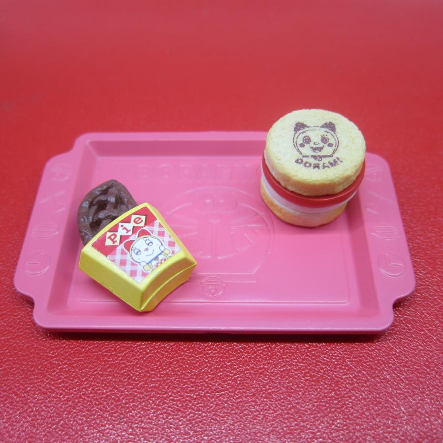 Mô hình Doraemon Hamburger Shop 