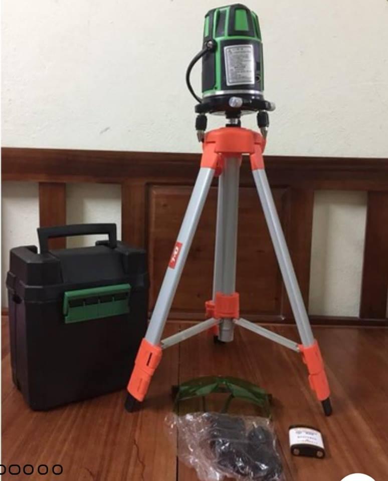 Máy cân mực laser 5 tia xanh hitachi kèm chân đế- sạc - mbctxr - máy cân mực