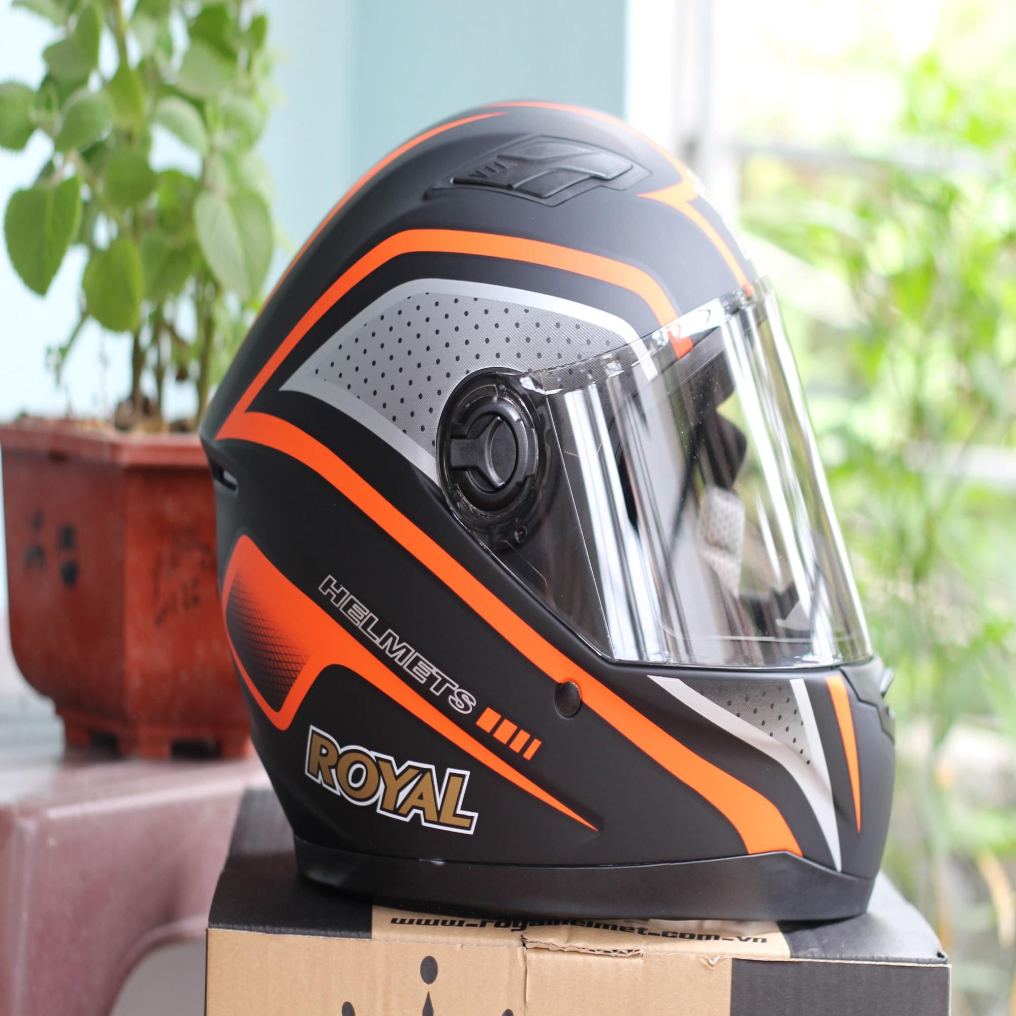 Mũ bảo hiểm full face royal m136 v2 cam
